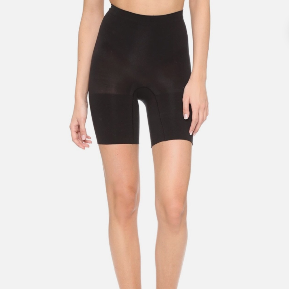 Spanx Black Shaper High Waisted Shorts Size XL